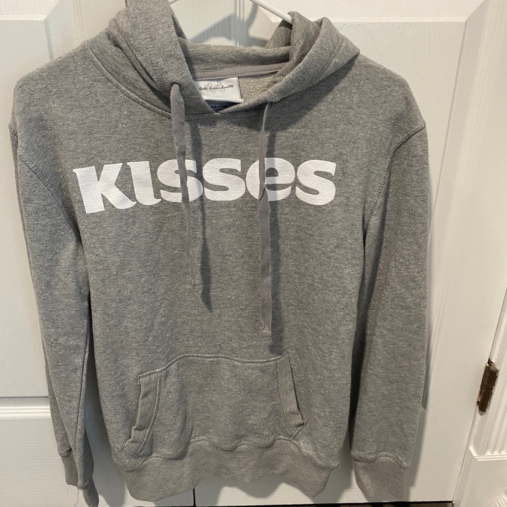 Kisses Hershey park sweatshirt